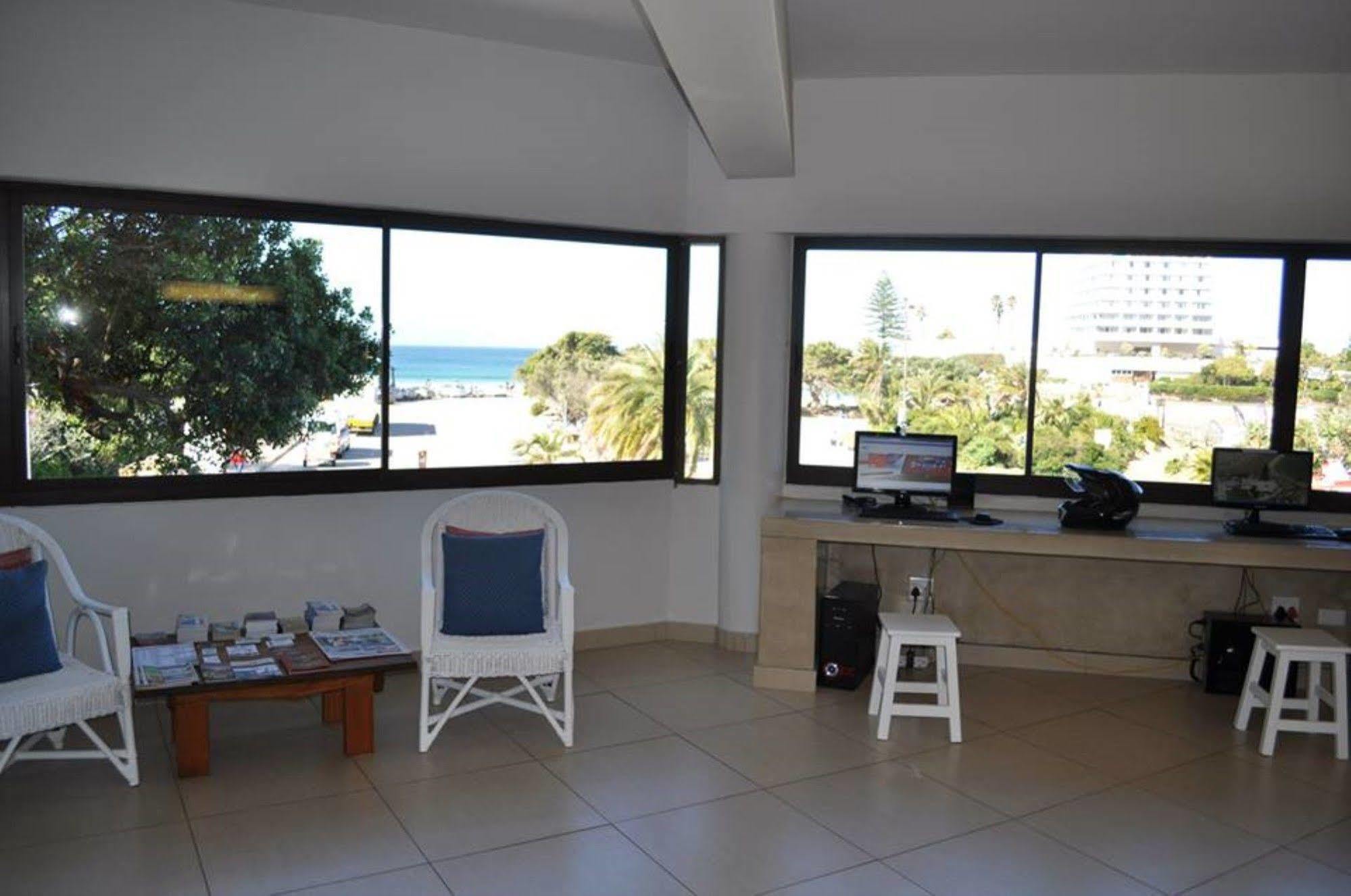 Plett Beachfront Accommodation Plettenberg Bay Exterior photo