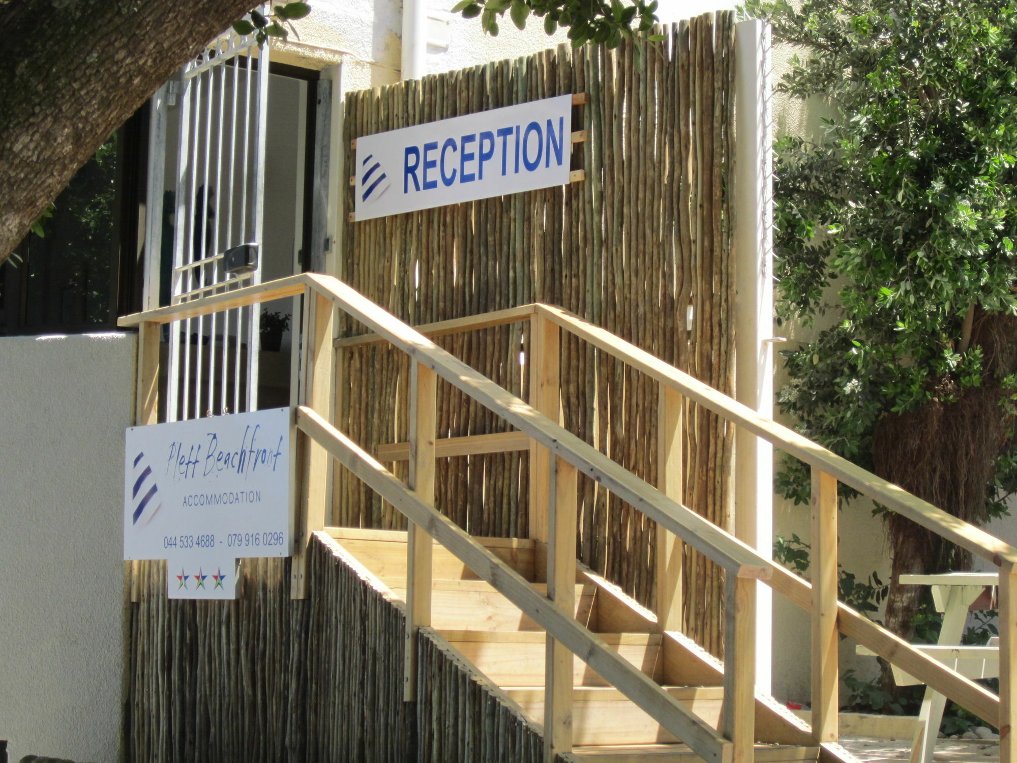 Plett Beachfront Accommodation Plettenberg Bay Exterior photo