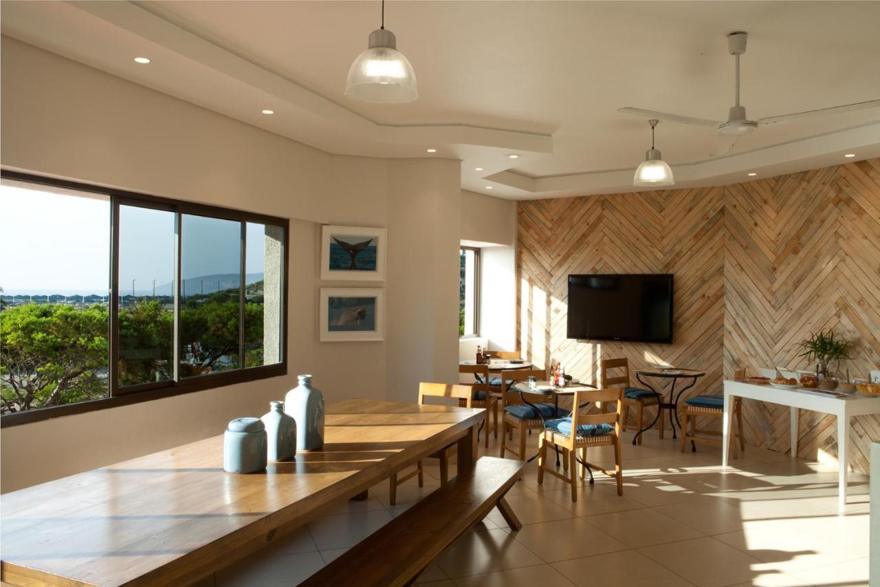 Plett Beachfront Accommodation Plettenberg Bay Exterior photo